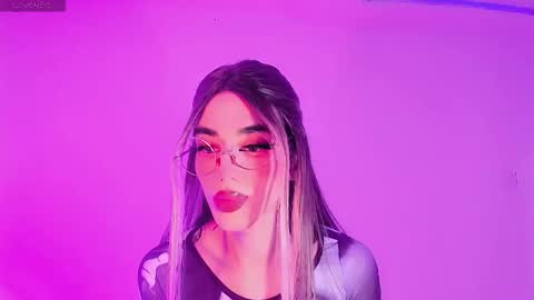 ggigix online show from November 18, 7:02 am