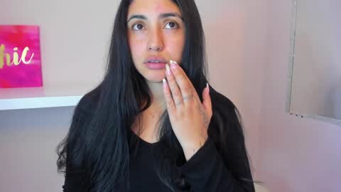 Snapshot of ghanimastrom chatting on December 29, 7:28 am Danna Astrom online show from December 29, 7:28 am