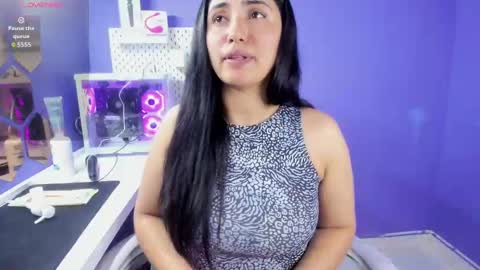 Snapshot of ghanimastrom chatting on November 10, 11:48 pm Danna Astrom online show from November 10, 11:48 pm