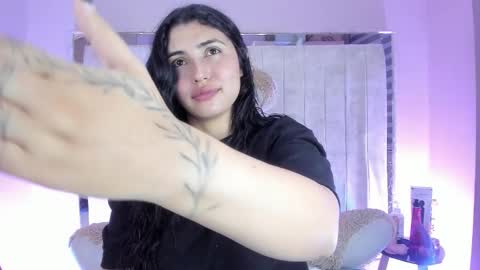 Snapshot of ghanimastrom chatting on November 28, 1:41 am Danna Astrom online show from November 28, 1:41 am