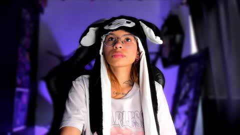 Snapshot of ghostlydolll chatting on October 4, 2:26 pm Sara online show from October 4, 2:26 pm