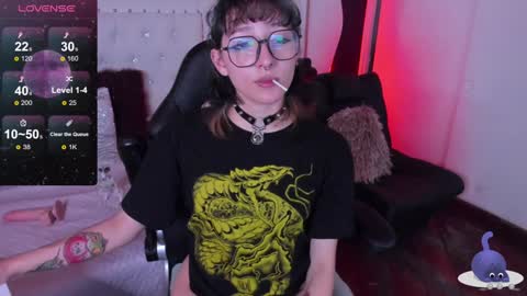 Snapshot of ghosty_doll chatting on January 21, 10:19 pm Allison online show from January 21, 10:19 pm