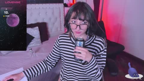 Snapshot of ghosty_doll chatting on January 22, 8:06 pm Allison online show from January 22, 8:06 pm