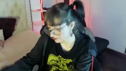 Snapshot of ghosty_doll chatting on February 8, 4:14 pm Allison online show from February 8, 4:14 pm