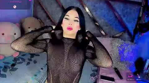 Snapshot of gia21xxx chatting on November 23, 7:02 pm Gia Ferrara online show from November 23, 7:02 pm