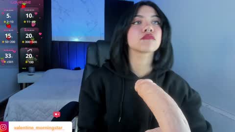 Gia online show from December 4, 5:27 am