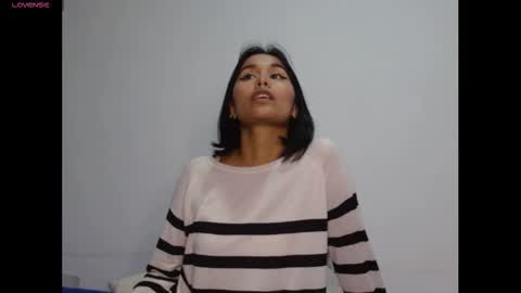 Gia Lee online show from November 29, 2:58 am