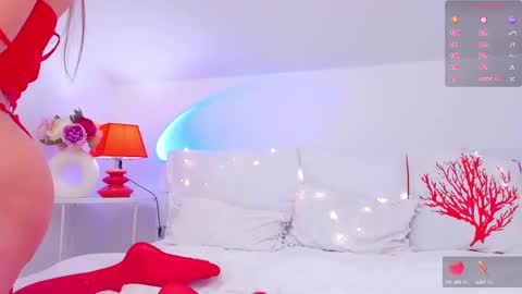 Gia online show from February 13, 1:48 pm