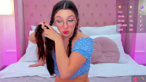 Gia online show from March 4, 2:21 pm