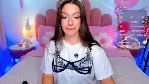 Gia online show from November 7, 1:44 pm