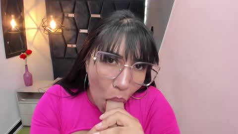 G I A  FOX online show from November 27, 2:30 pm