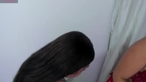 giannagovlea online show from November 5, 11:38 pm