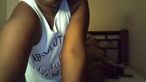 Giannah online show from October 14, 8:31 pm