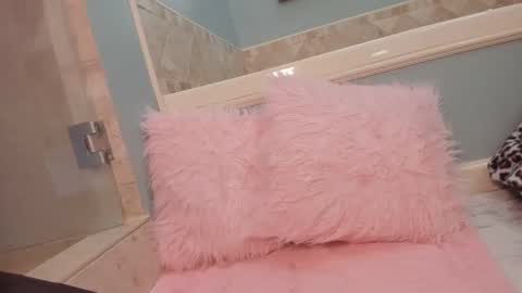 giannasexo online show from February 17, 3:31 pm