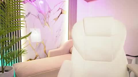 gianovak online show from November 19, 11:32 am