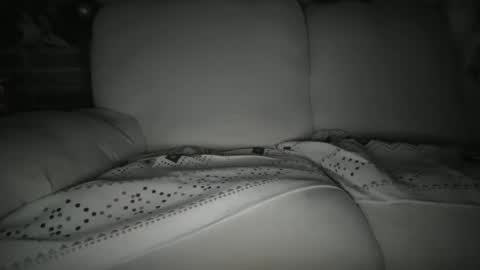 Giantjunkjack online show from December 26, 7:27 pm