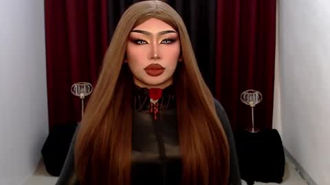 Snapshot of giaxxx01 chatting on February 13, 3:07 am Gia X online show from February 13, 3:07 am