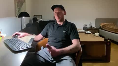 Sebastian online show from February 20, 12:52 am