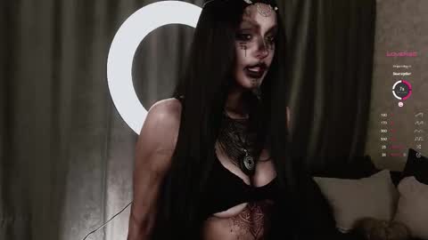 Stacy online show from October 31, 7:04 pm