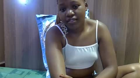 Adiliah online show from November 25, 7:08 am