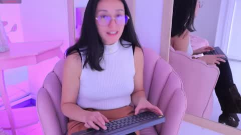 Ginn online show from September 10, 1:11 pm