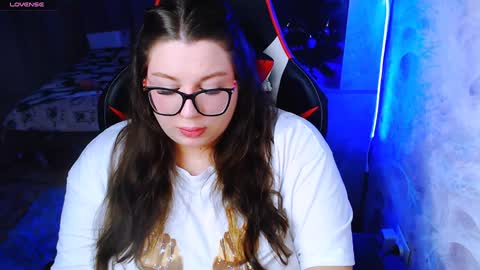 Alexa here online show from December 8, 7:43 pm