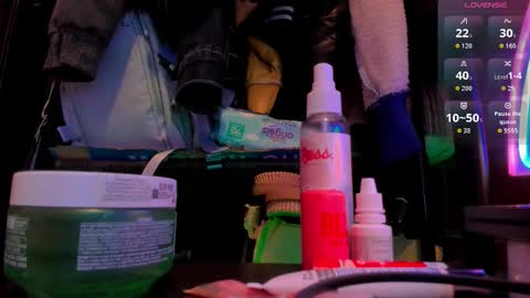 Josh Mills online show from September 17, 2:13 am