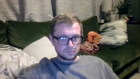 Snapshot of ginwood chatting on February 27, 7:15 pm ginwood online show from February 27, 7:15 pm