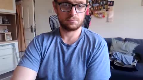 Snapshot of ginwood chatting on September 10, 12:16 pm ginwood online show from September 10, 12:16 pm