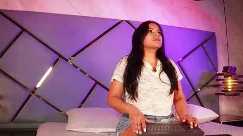 giorgia online show from November 25, 3:17 am