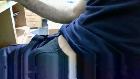 Snapshot of giovet chatting on September 29, 8:02 pm giovet online show from September 29, 8:02 pm