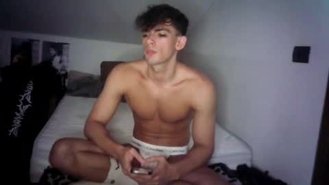 giovyyx online show from February 16, 11:16 pm