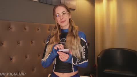 Nikki online show from October 12, 12:59 pm