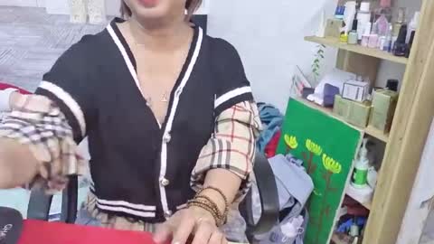 girlhanoi online show from October 2, 7:21 pm