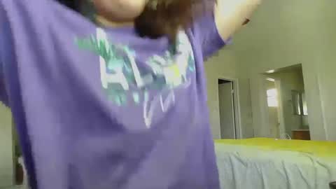 Jasmine online show from December 30, 6:27 pm