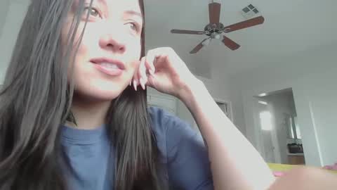 Jasmine online show from January 1, 6:49 pm