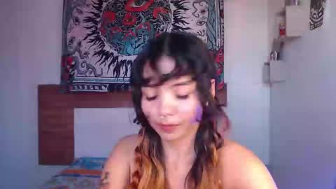 Ann online show from December 10, 9:11 pm