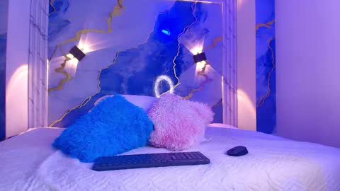 eleanor and celeste online show from November 2, 3:09 am