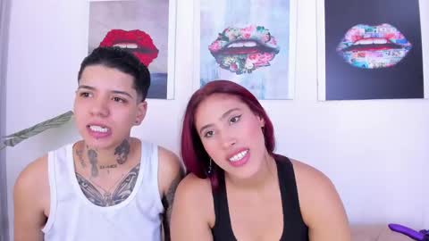 girls_inlove online show from September 24, 11:35 am