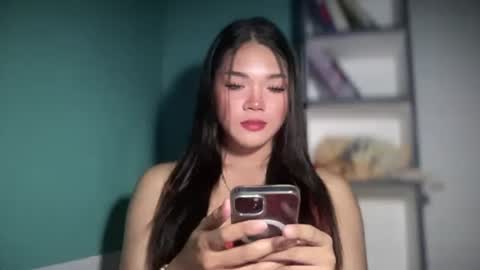 Snapshot of girlsweet_preciousxoxo chatting on November 27, 2:19 pm Precious online show from November 27, 2:19 pm