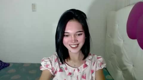 Divine online show from September 26, 5:44 am