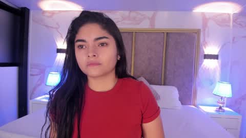     online show from February 4, 11:05 am