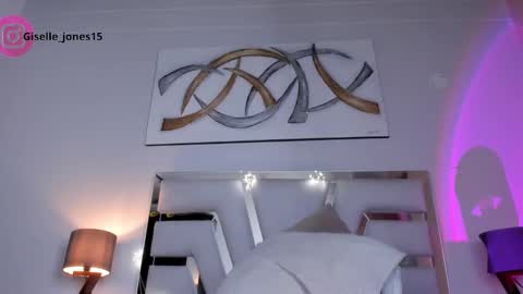 Giselle online show from December 12, 2:00 pm