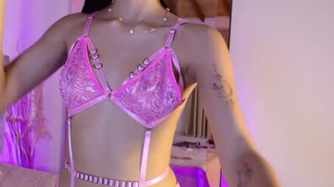 giselleclair online show from October 24, 1:40 pm