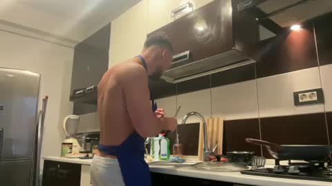 Snapshot of gitanoboy4 chatting on October 4, 6:00 am gitanoboy4 online show from October 4, 6:00 am