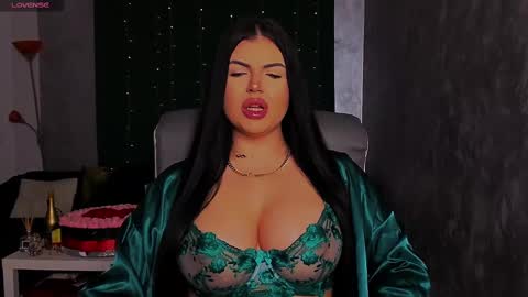 Giulia online show from March 7, 10:21 pm