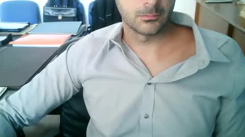 Snapshot of giuseppevai1 chatting on September 11, 9:31 am giuseppevai1 online show from September 11, 9:31 am