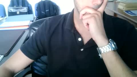 Snapshot of giuseppevai1 chatting on September 17, 8:27 am giuseppevai1 online show from September 17, 8:27 am