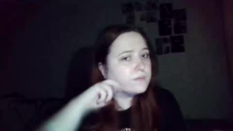 glamour_rebel online show from December 15, 11:36 am