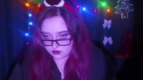 glamour_rebel online show from December 17, 1:17 pm